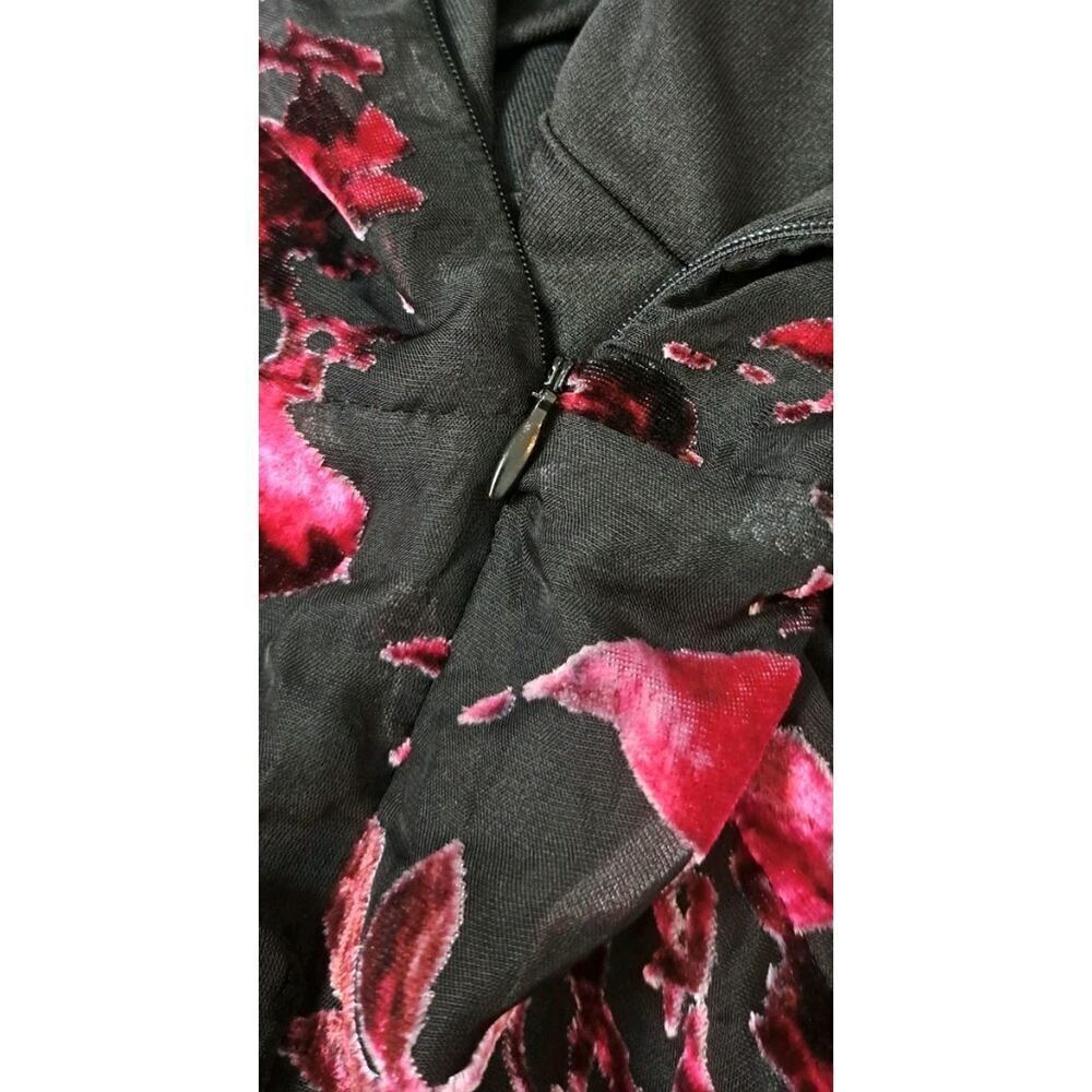 Lulus Assymetrical Velvet Burnout Dress Sz M Black Burgandy Whimsigoth Fairycore - Picture 9 of 9